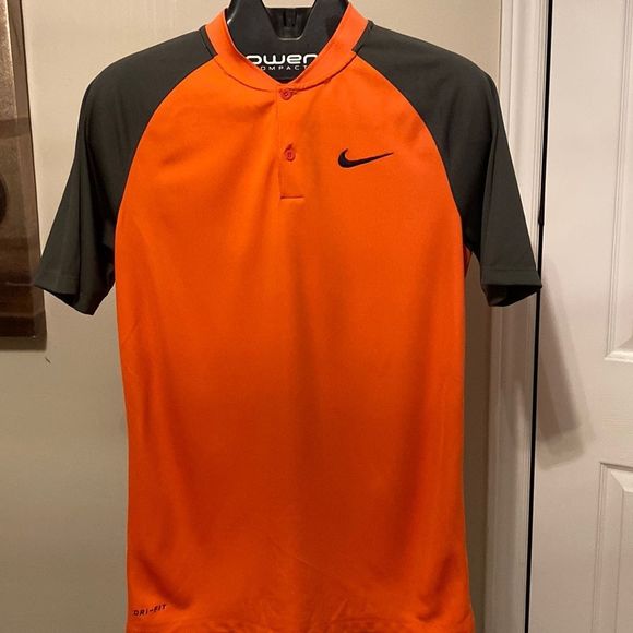 Nike golf polo size small - Picture 1 of 3